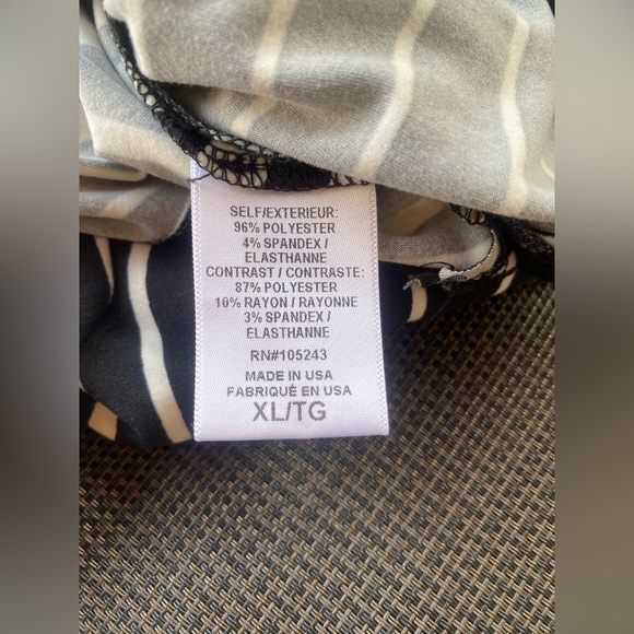 🤗16-You Are Magnetic❤️ Bobeau Black & White Tunic - Picture 8 of 14